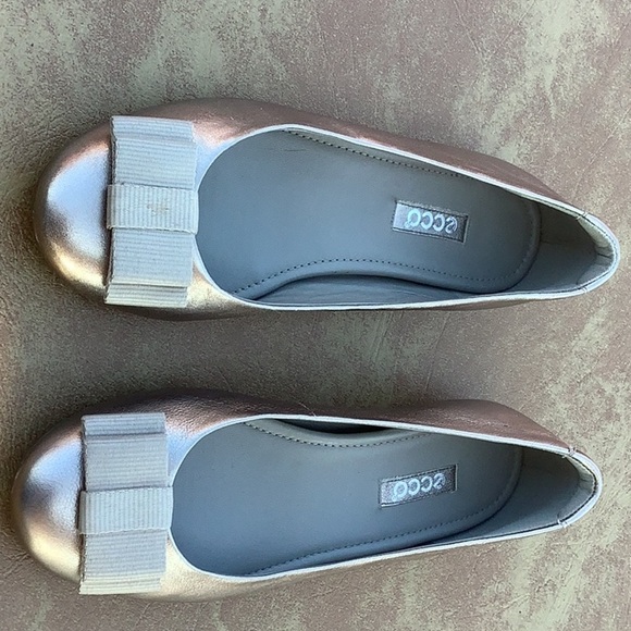 Ecco Shoes - ECCO Metallic Gold Bows Comfy Shoes Festive Holiday Event Wedding Guest Party 37